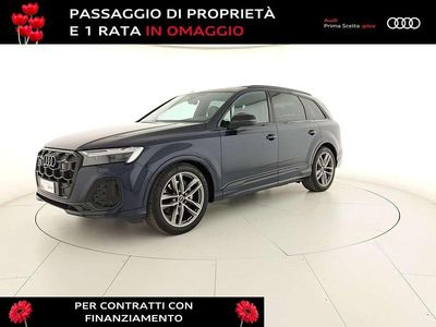 Usata Audi Q7 S-Line 286 CV (210 kW) 2024 Grigio waitomo metallizzato SUV