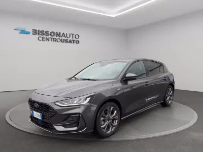 Usata Ford Focus ST-Line 125 CV (91 kW) 2022 Grigio Berlina