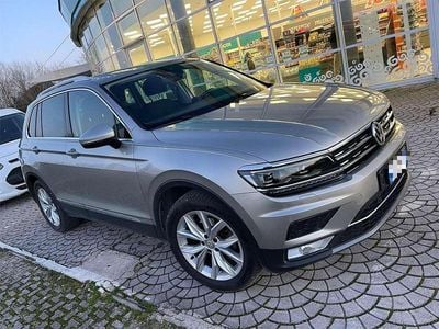 Usata VW Tiguan Executive 150 CV (110 kW) 2017 Grigio SUV
