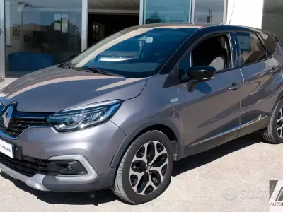 Usata Renault Captur 90 CV (66 kW) 2019 Grigio SUV