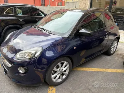 Usata Opel Adam Glam 87 CV (63 kW) 2016 Blu Utilitaria