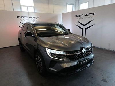 Usata Renault Austral Techno 200 CV (147 kW) 2023 Grigio / metallizzato SUV
