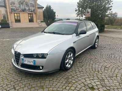 Usata Alfa Romeo 159 Distinctive 2008 Grigio Station wagon