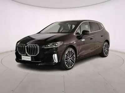 Usata BMW 218 Active Tourer Luxury Line 136 CV (100 kW) 2022 Nero Monovolume