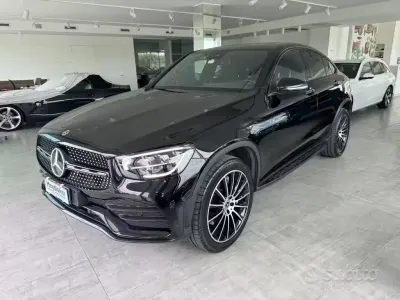 Usata Mercedes GLC300e Premium 194 CV (142 kW) 2022 Nero SUV