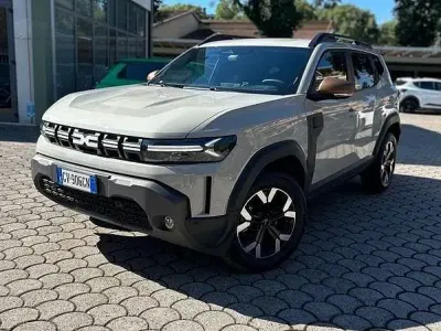 Usata Dacia Duster Extreme 131 CV (96 kW) 2024 Beige SUV