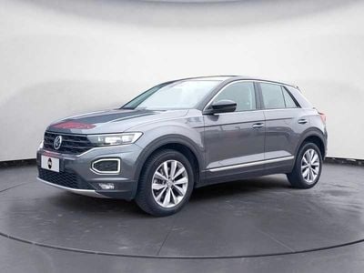 Usata VW T-Roc Style 116 CV (85 kW) 2018 Grigio SUV