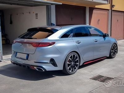Usata Kia ProCeed GT 204 CV (150 kW) 2019 Grigio Station wagon