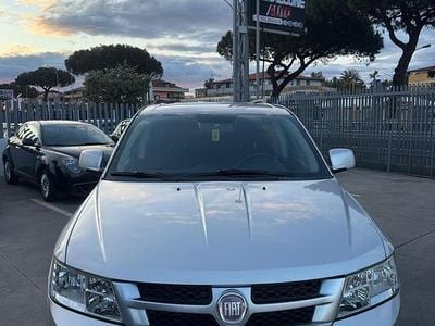 Usata Fiat Freemont 140 CV (102 kW) 2012 Grigio SUV