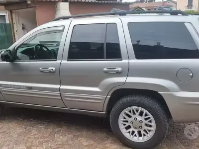 Usata Jeep Grand Cherokee Limited 265 CV (194 kW) 2002 Grigio SUV