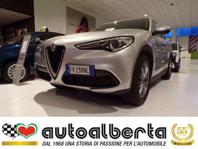 usata Alfa Romeo Stelvio Super 2.0 turbo benzina Q4 200cv auto