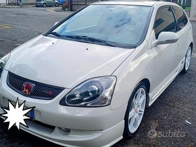 Usata Honda Civic Type R 200 CV (147 kW) 2004 Bianco Coupé