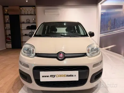 Usata Fiat Panda Easy 95 CV (69 kW) 2016 Beige Utilitaria