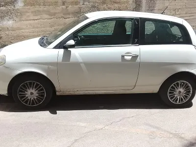 Usata Lancia Ypsilon 2009 Bianco Utilitaria