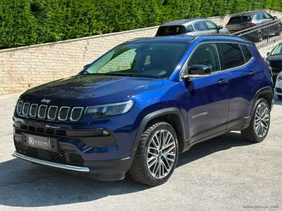 Usata Jeep Compass Limited 131 CV (96 kW) 2021 Blu/azzurro SUV