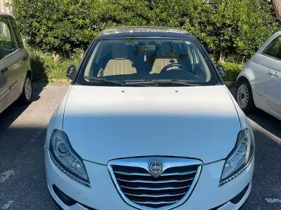 Usata Lancia Delta