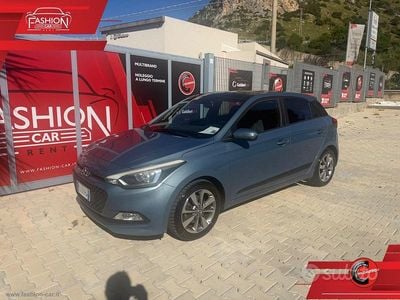 Usata Hyundai i20 GO! 75 CV (55 kW) 2016 Blu/azzurro Berlina