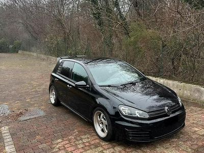 Usata VW Golf VI 122 CV (89 kW) 2009 Nero Utilitaria
