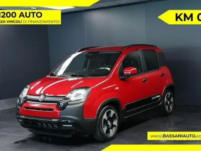 Nuova Fiat Panda Cross Cross 65 CV (47 kW) 2025 Rosso Utilitaria