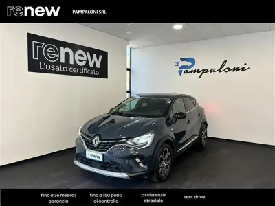 Second-hand Renault Captur Techno 101 CP (74 kW) 2023 Albastru SUV