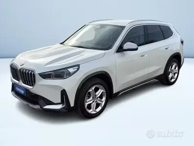 Usata BMW X1 xLine 150 CV (110 kW) 2023 Bianco pastello SUV