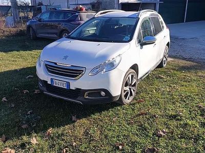 Usata Peugeot 2008 S 120 CV (88 kW) 2015 SUV