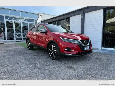 Usata Nissan Qashqai Tekna+ 116 CV (85 kW) 2018 Rosso SUV