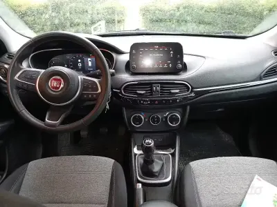 Brugt Fiat Tipo Cross 100 HK (73 kW) 2021 Stationcar