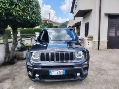 Usata Jeep Renegade Limited 131 CV (96 kW) 2022 Grigio SUV