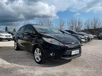 Usata Ford Fiesta Titanium 67 CV (49 kW) 2010 Nero Berlina
