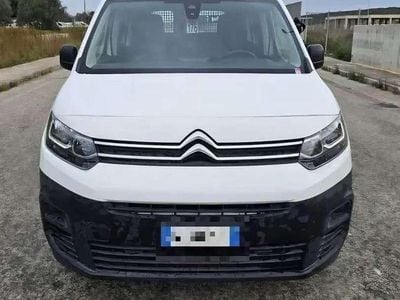 Usata Citroën Berlingo Feel 102 CV (75 kW) 2020 Monovolume