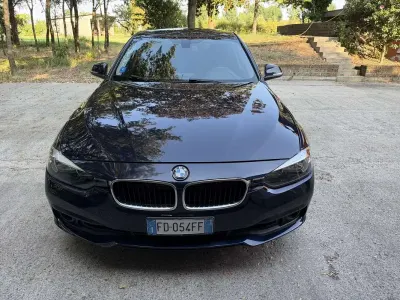Usata BMW 318 150 CV (110 kW) 2016 Berlina