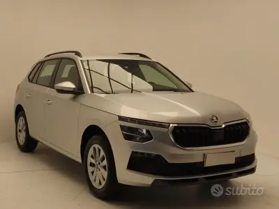Usata Skoda Kamiq Selection 95 CV (69 kW) 2025 Grigio SUV