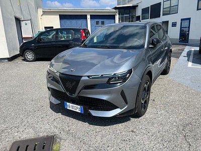 Nuova Alfa Romeo Junior 145 CV (106 kW) 2026 Grigio SUV