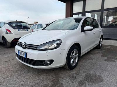 Usata VW Golf VI Highline 105 CV (77 kW) 2010 Bianco Utilitaria