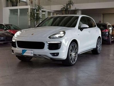 Usata Porsche Cayenne Platinum Edition 250 CV (183 kW) 2018 Bianco SUV