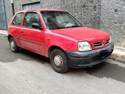 Usata Nissan Micra 54 CV (39 kW) 1997 Rosso Utilitaria