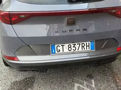Usata Cupra Formentor 150 CV (110 kW) 2024 Grigio SUV