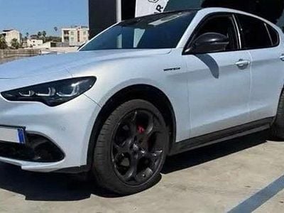 Usata Alfa Romeo Stelvio Competizione 280 CV (205 kW) 2023 Grigio SUV