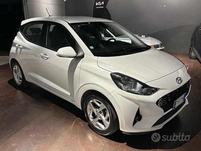 Usata Hyundai i10 Prime 100 CV (73 kW) 2020 Bianco Utilitaria