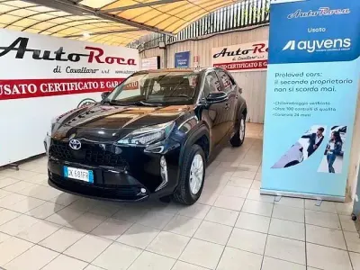 Usata Toyota Yaris Cross Business Edition 116 CV (85 kW) 2022 Nero SUV