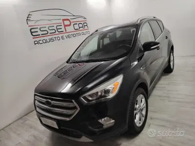 Usata Ford Kuga Titanium 120 CV (88 kW) 2017 Nero SUV