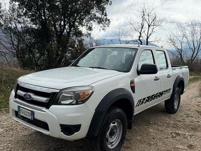 Usata Ford Ranger 143 CV (105 kW) 2011 Bianco Pick-up