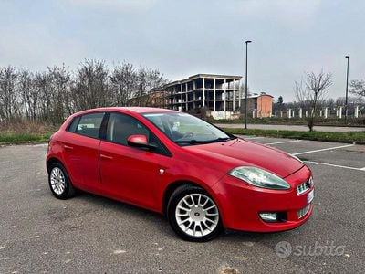 Usata Fiat Bravo Emotion 120 CV (88 kW) 2010 Rosso Utilitaria