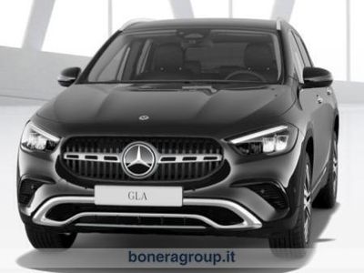 usata Mercedes GLA200 200 D Progressive Advanced Plus 8G-DCT