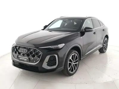 Usata Audi Q5 Sportback S-Line 204 CV (150 kW) 2025 Nero mythos SUV