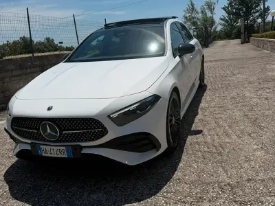 Usata Mercedes A200 150 CV (110 kW) 2025 Bianco Berlina