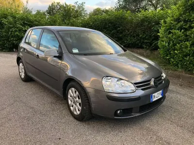 Usata VW Golf VI Highline 122 CV (89 kW) 2009 Utilitaria