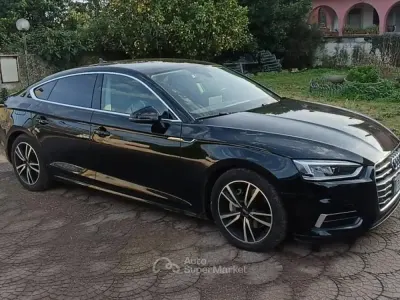 Begagnad Audi A5 Business 190 HK (139 kW) 2018 Svart Sportkupé