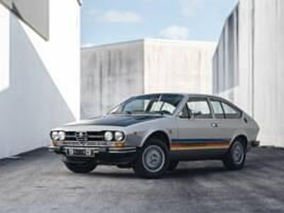 Usata Alfa Romeo Alfetta GT/GTV 150 CV (110 kW) 1977 Grigio Coupé